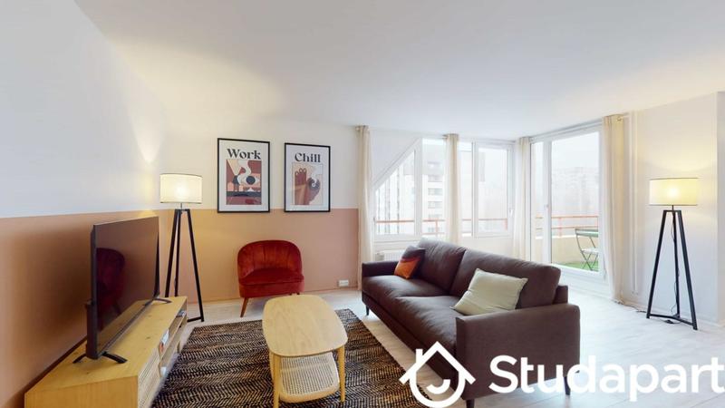 Chambre - 10 m² - 1 pièce