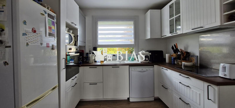 Maison - 98 m² - 4 pièces