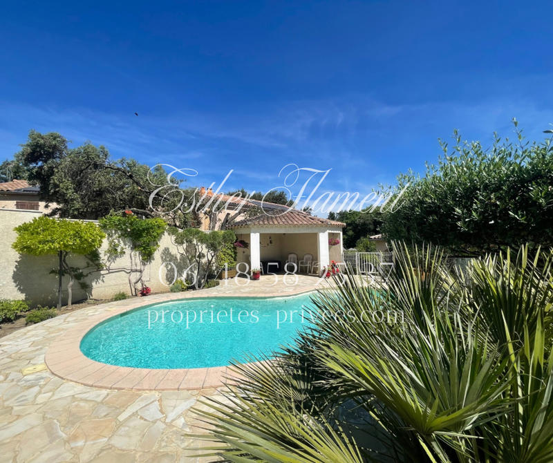 Villa - 137 m² - 4 pièces