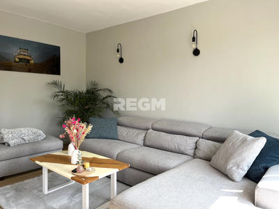 Appartement - 92 m² - 5 pièces