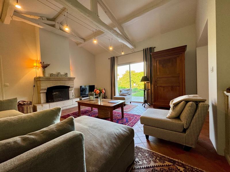 Local commercial - 270 m² - 6 pièces