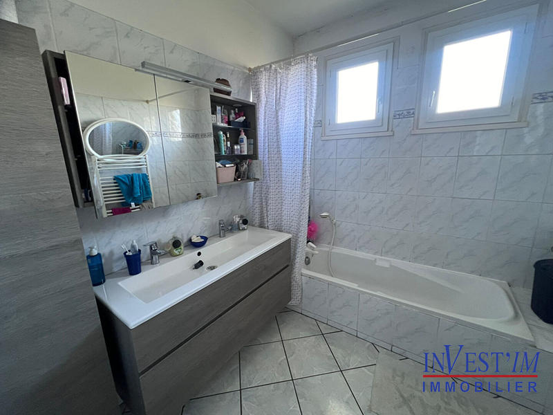 Maison - 168 m² - 6 pièces