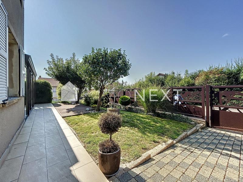 Maison - 169 m² - 6 pièces