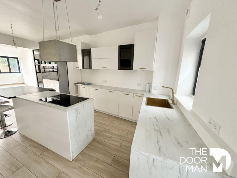 Maison ancienne - 165 m² - 6 pièces