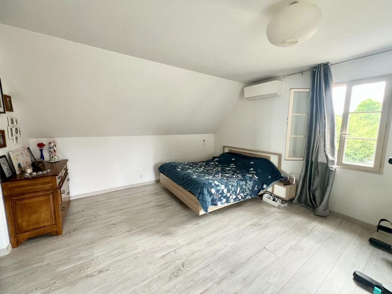 Maison contemporaine - 180 m² - 7 pièces