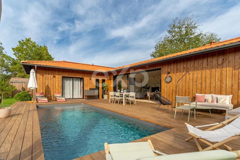 Maison - 130 m² - 5 pièces