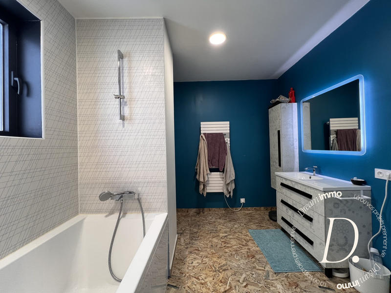 Maison - 166 m² - 5 pièces