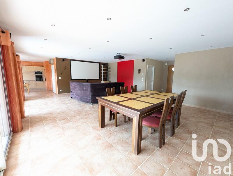 Maison - 194 m² - 7 pièces