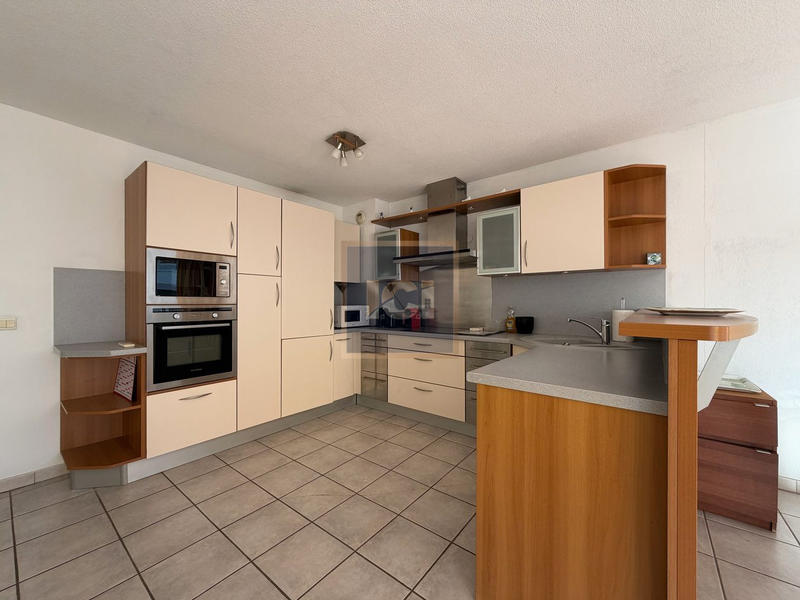 Appartement - 81 m² - 3 pièces