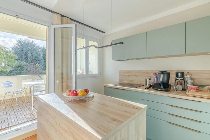 Appartement - 65 m² - 3 pièces