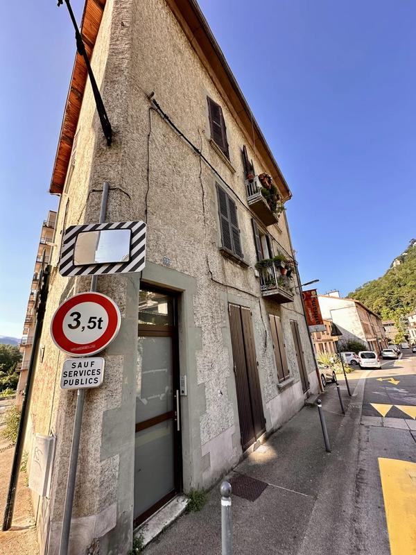 Appartement - 57 m² - 3 pièces