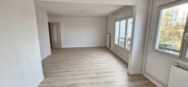 Appartement - 70 m² - 4 pièces