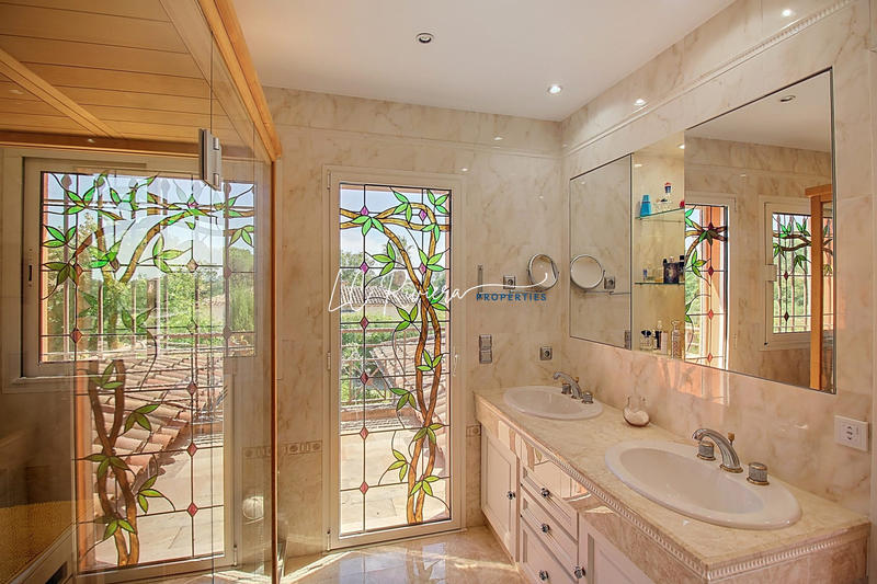 Villa - 178 m² - 4 pièces