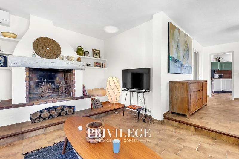 Maison - 144 m² - 5 pièces