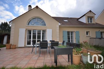 Maison - 182 m² - 5 pièces