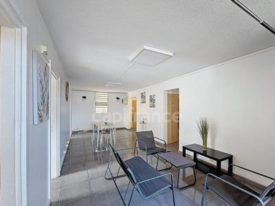 Appartement - 90 m² - 5 pièces