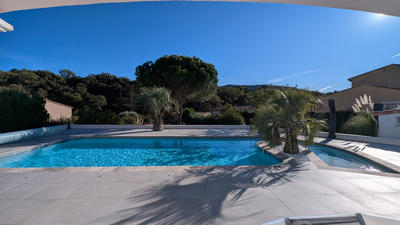 Villa - 182 m² - 7 pièces