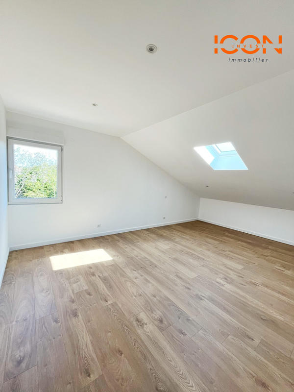 Maison contemporaine - 152 m² - 6 pièces