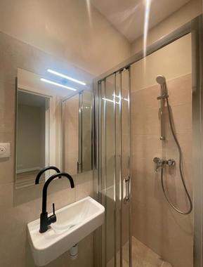 Local commercial - 101 m²