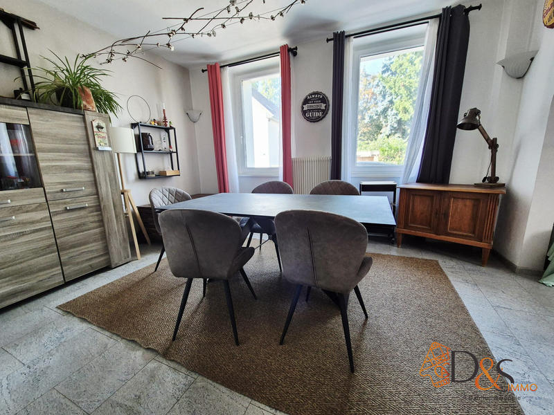 Maison - 135 m² - 7 pièces