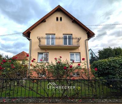 Maison - 122 m² - 6 pièces