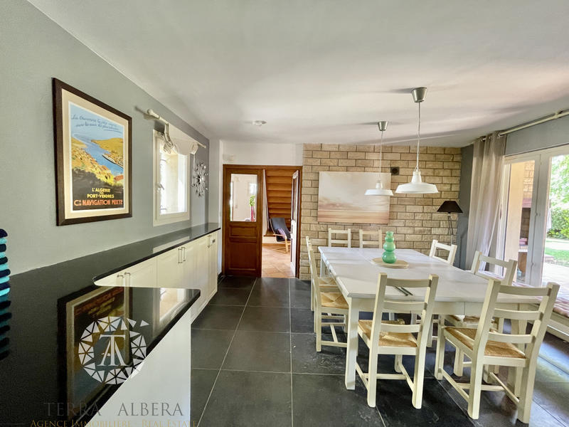 Villa - 192 m² - 6 pièces