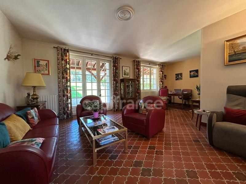 Maison - 170 m² - 6 pièces