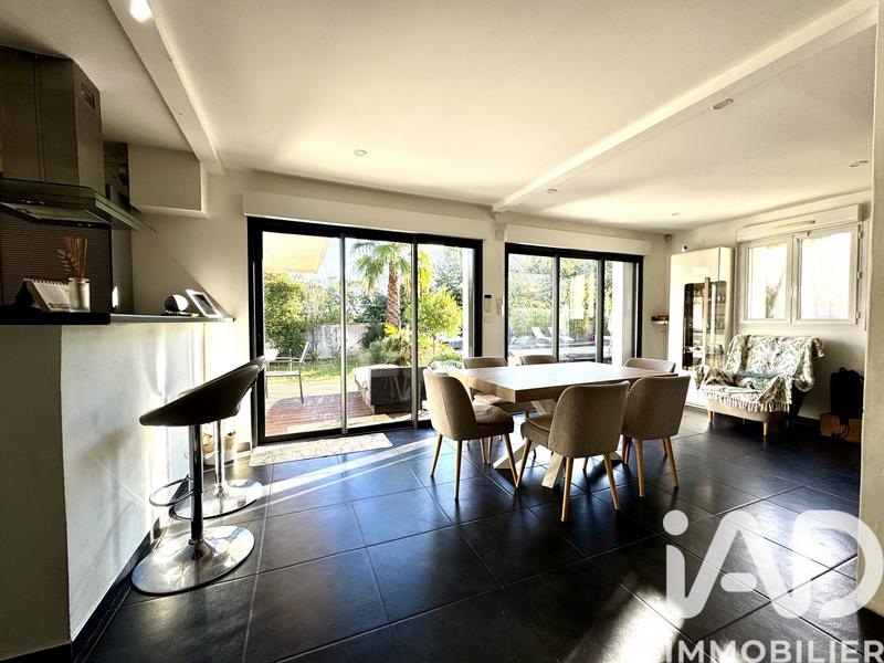 Maison - 153 m² - 6 pièces