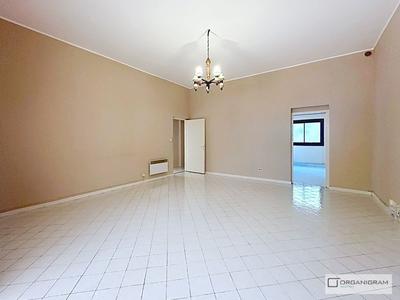 Appartement - 135 m² - 5 pièces