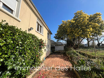 Maison - 89 m² - 6 pièces