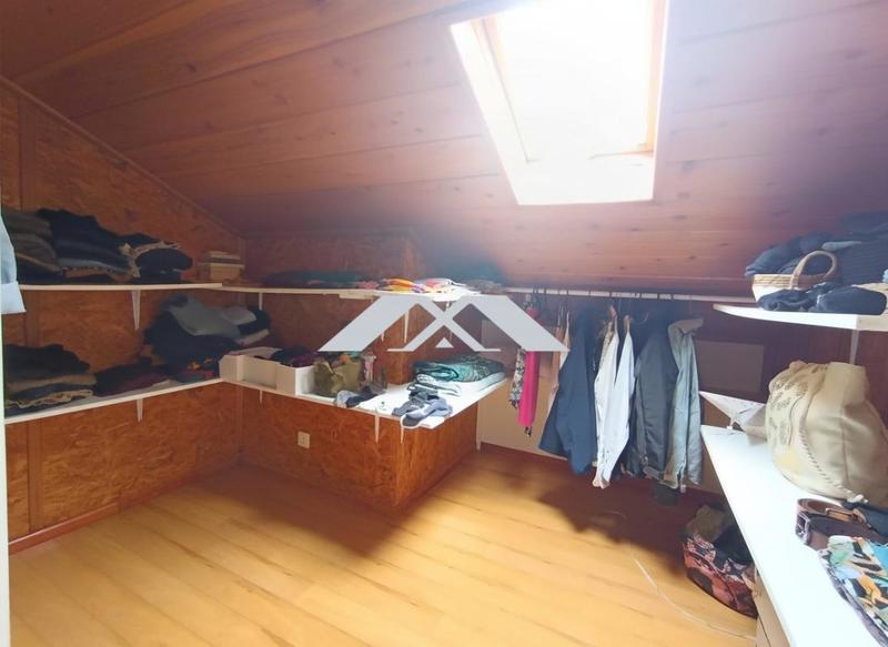 Villa - 286 m² - 9 pièces