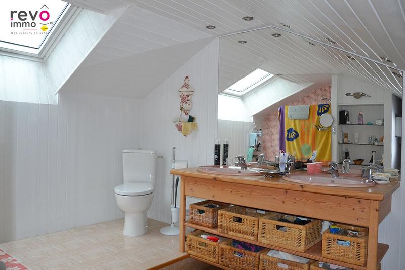 Maison - 151 m² - 7 pièces