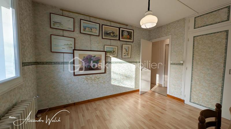 Maison jumelée - 138 m² - 7 pièces