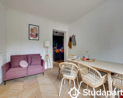 Chambre - 100 m² - 1 pièce