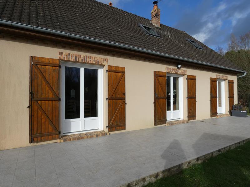Maison traditionnelle - 152 m² - 7 pièces