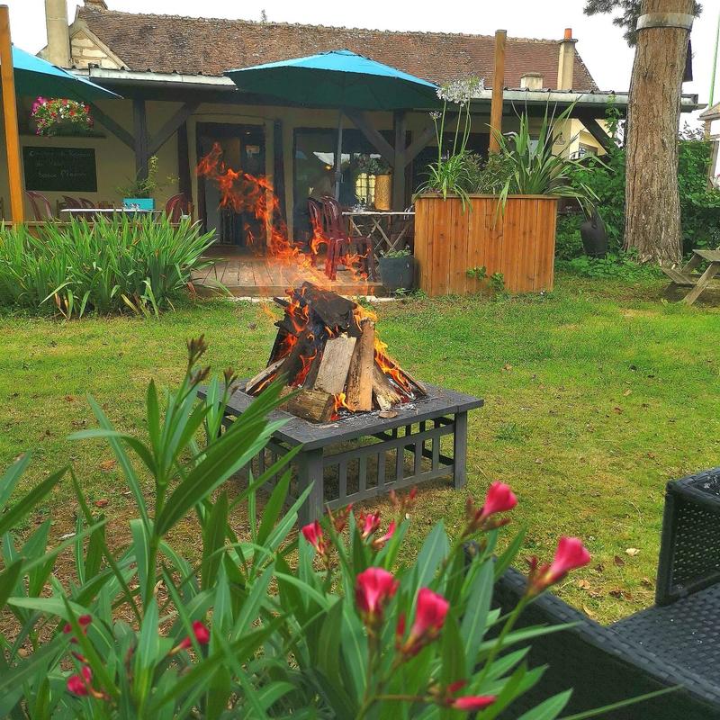 Fonds de commerce - Hôtellerie / Restauration - 300 m²