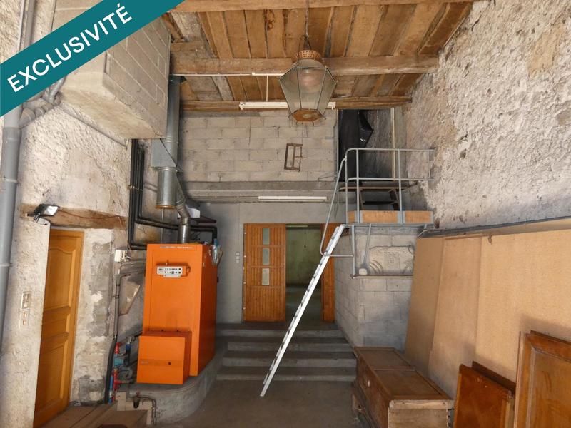 Maison - 188 m² - 7 pièces