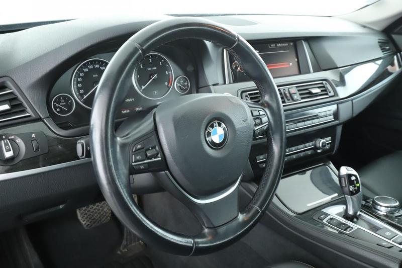 Bmw Série 5 530d Luxury Bva8 258 ch