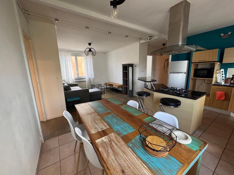 Appartement - 60 m² - 3 pièces