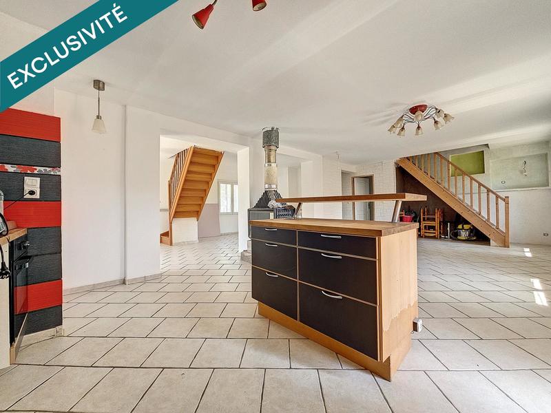 Maison - 143 m² - 5 pièces