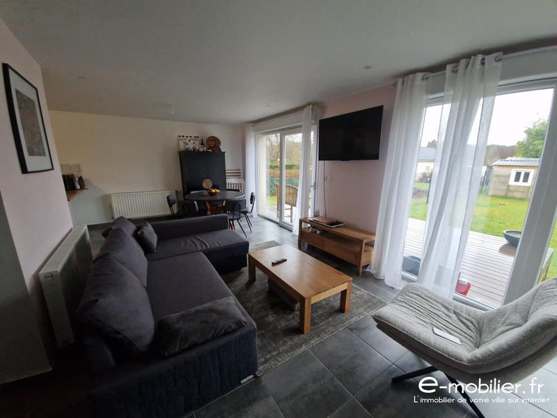 Maison - 90 m² - 4 pièces