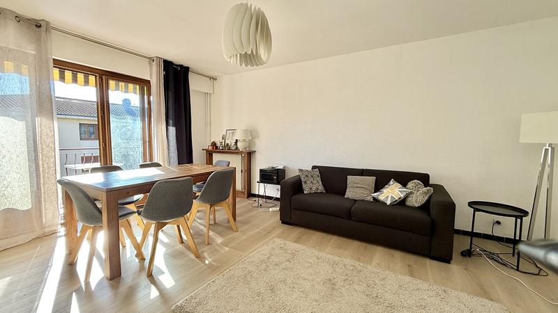 Appartement - 83 m² - 4 pièces