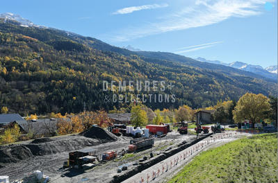 Appartement - 93 m² - 5 pièces