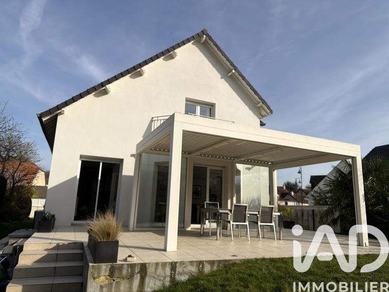 Maison de maîtres - 190 m² - 6 pièces