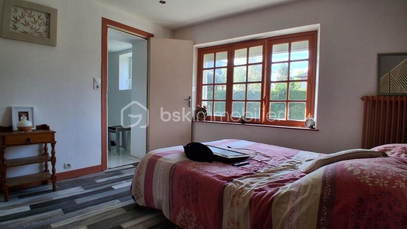 Maison en pierre - 139 m² - 6 pièces