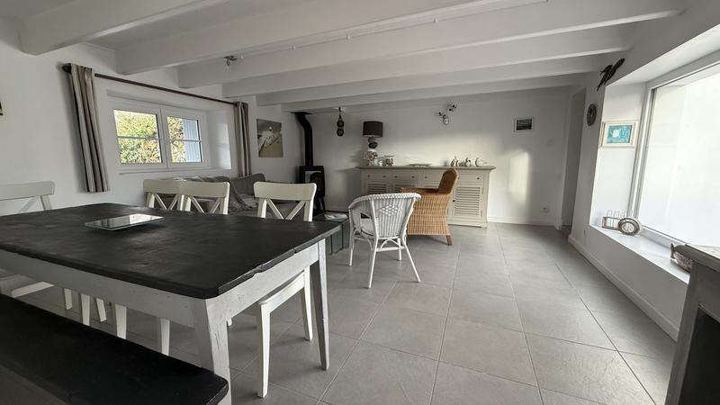 Maison - 85 m² - 5 pièces