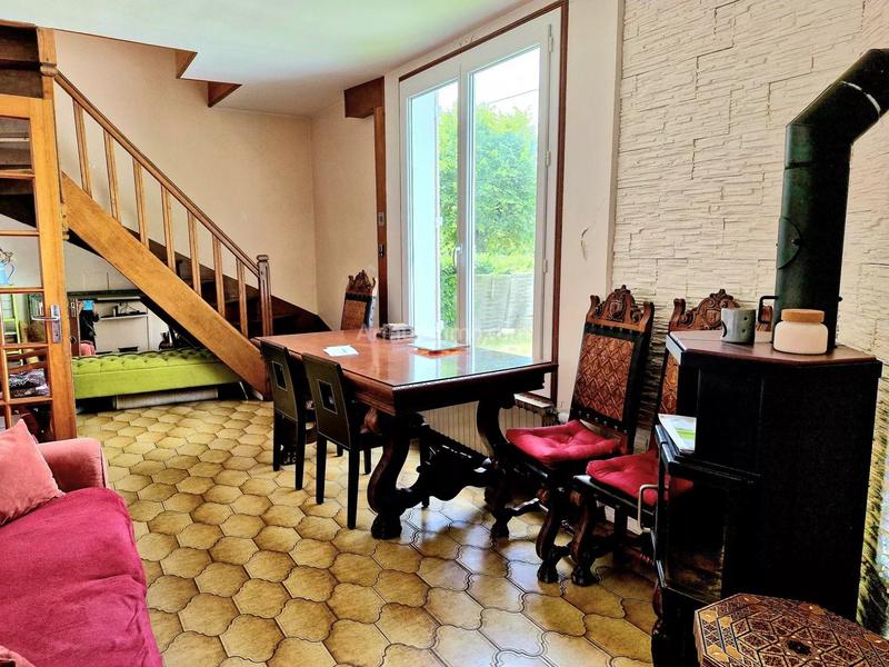 Maison - 83 m² - 4 pièces