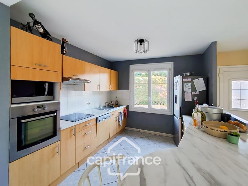 Maison - 157 m² - 7 pièces