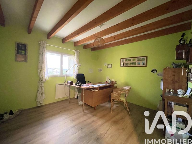 Maison - 276 m² - 9 pièces