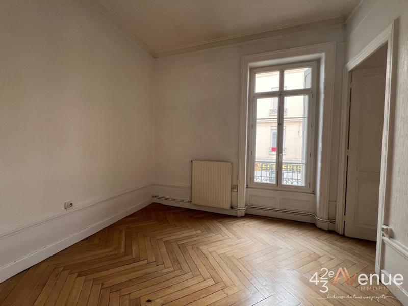 Appartement - 101 m² - 4 pièces